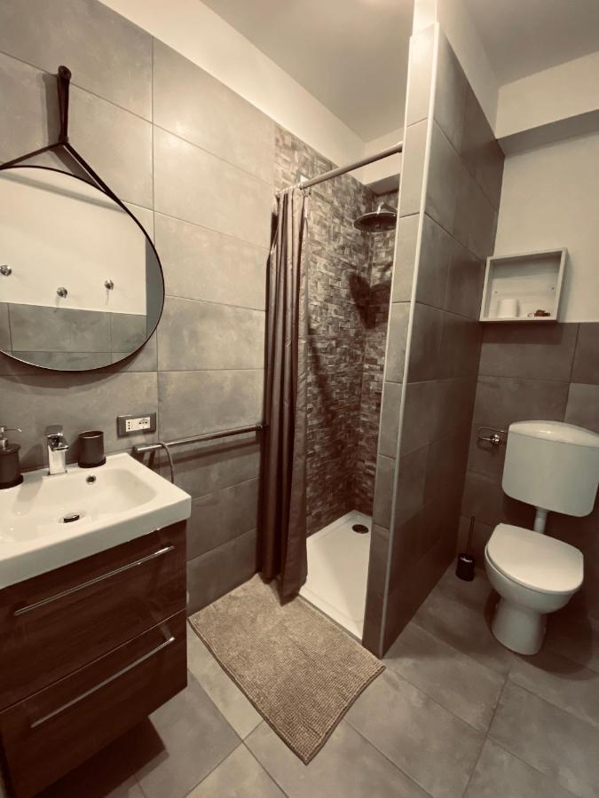 Affittacamere Da Jasmina Venzone Exteriér fotografie